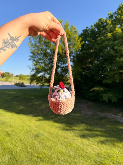 Crochet Chicken in a Swing