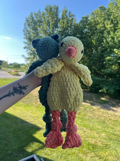 Crochet Frog and Chick Lovey